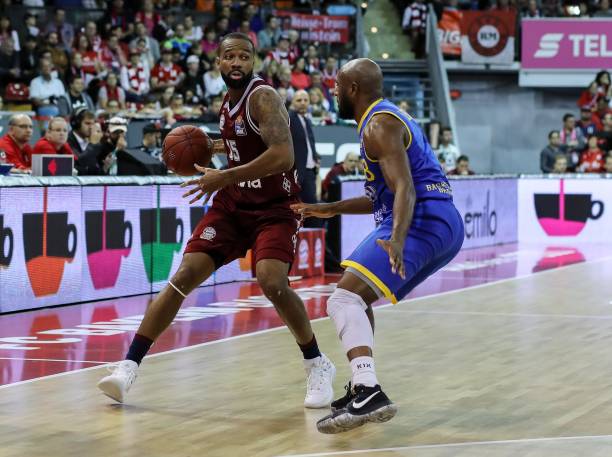 山东健儿完成亚冬会首秀 3金4银2铜收官.